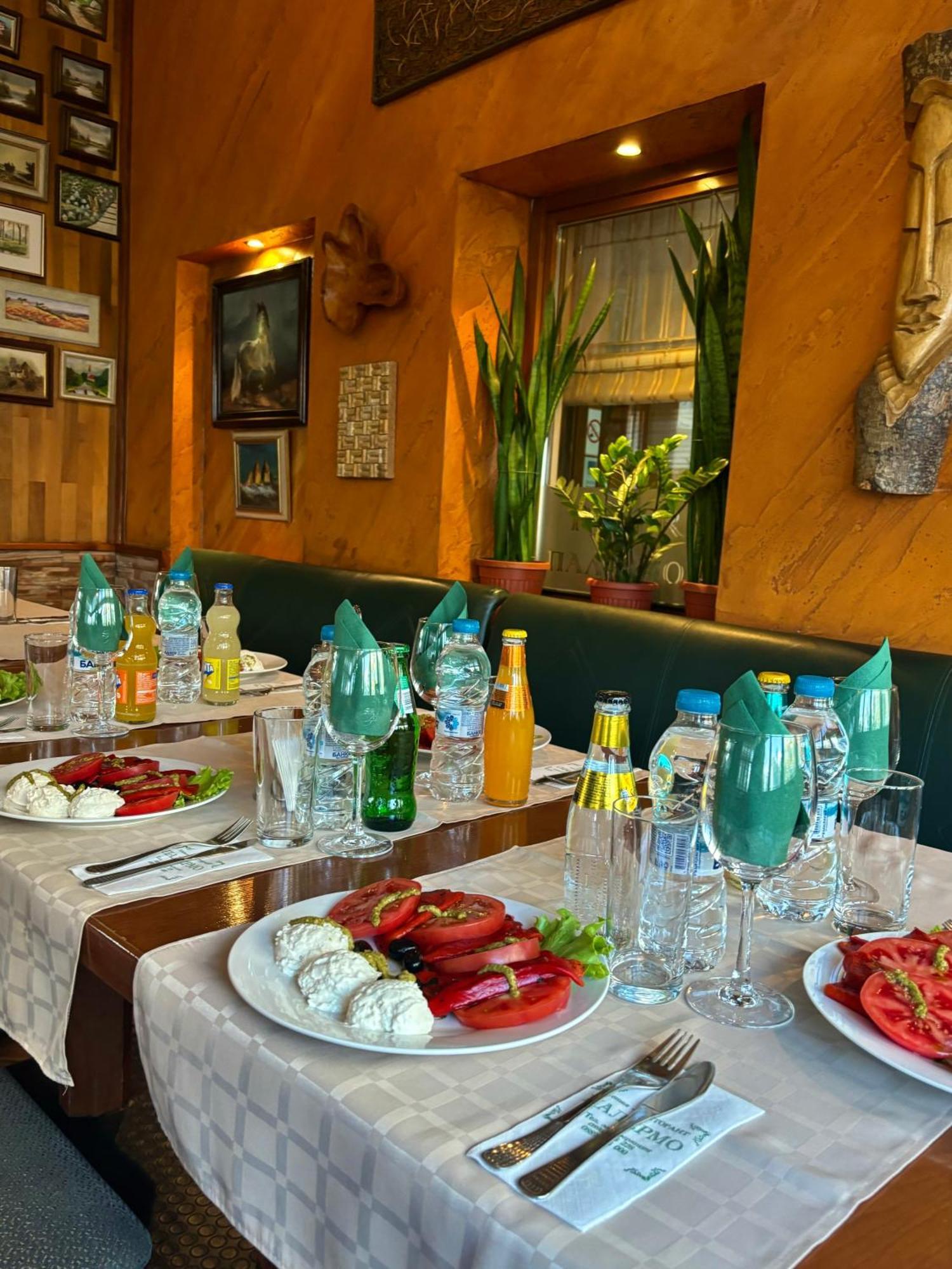 Family Hotel Palermo Tutrakan Exteriér fotografie